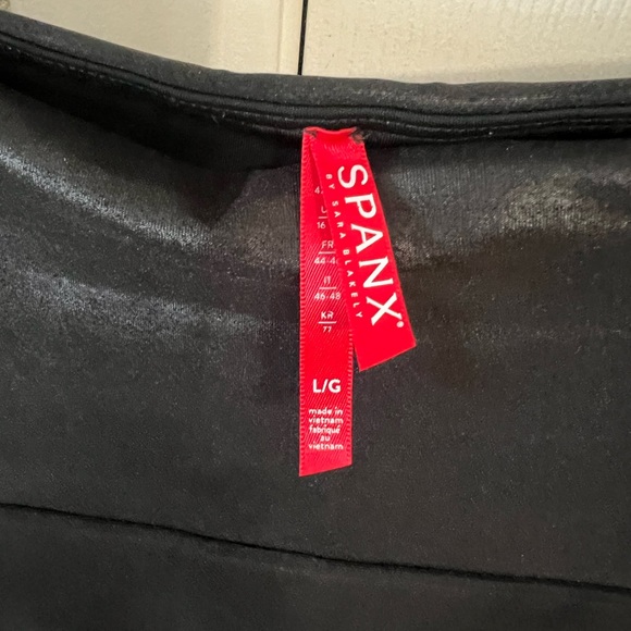 SPANX Black Faux Leather Moto Leggings Size L - Picture 3 of 11